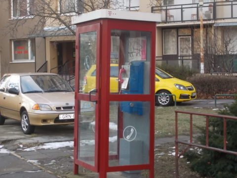 Magyar ember a bÃÂ­rÃÂ³sÃÂ¡gon! Az ember gondolkodjon, ha problÃÂ©ma ÃÂ©rte!